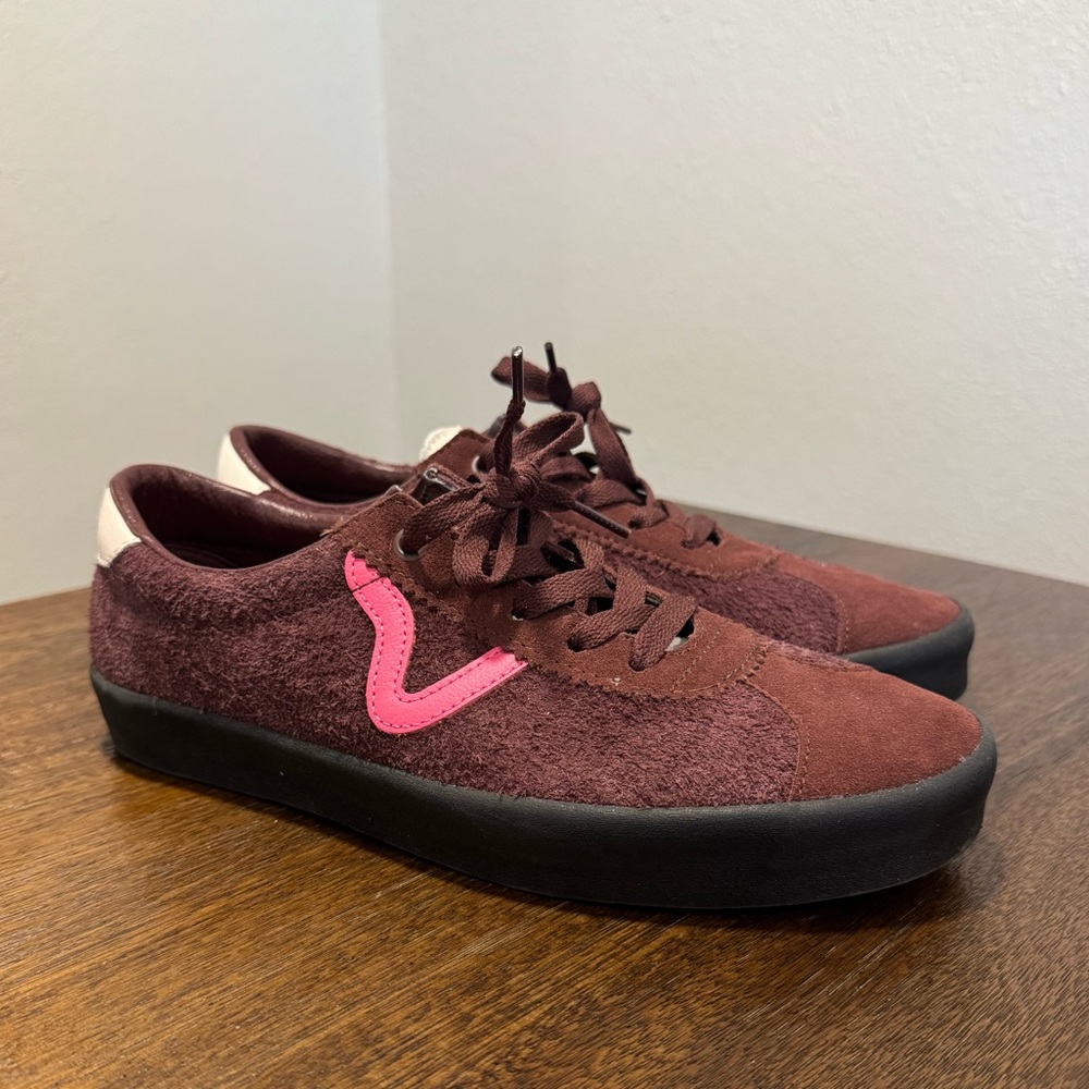 Vans Sport Low Maroon Pink Suede Sneakers Women’s 9.5
